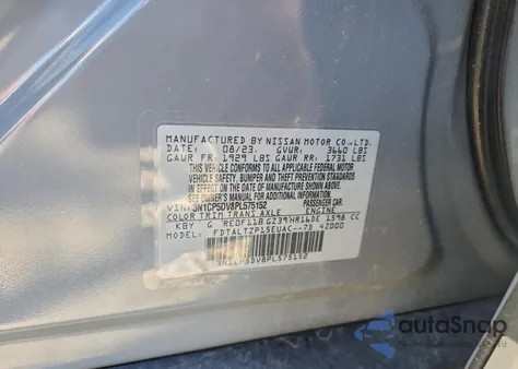 2023 Nissan Kicks Sr z USA, uszkodzony, nr VIN 3N1CP5DV8PL575152